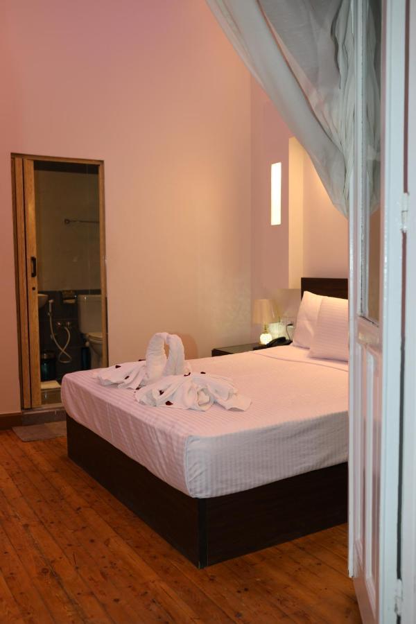 New Midtown Hostel ไคโร ภายนอก รูปภาพ