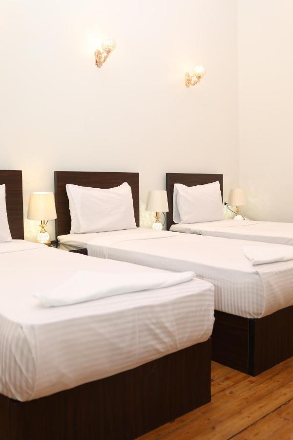 New Midtown Hostel ไคโร ภายนอก รูปภาพ